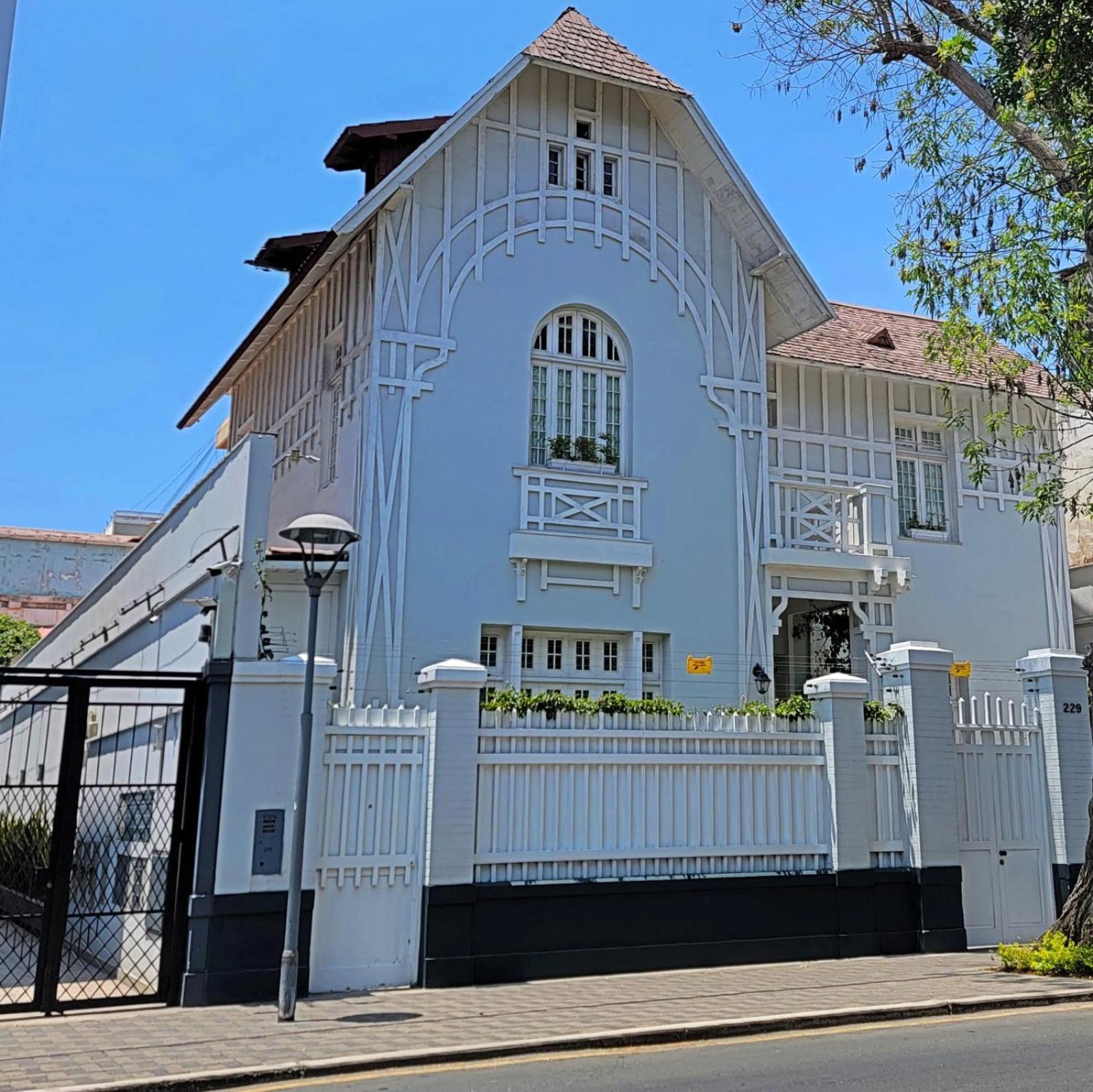 Casa Caceres Apartment Лима Екстериор снимка